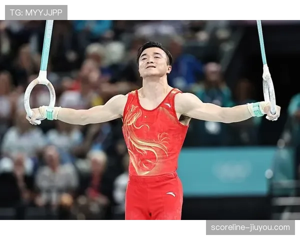 刘洋训练间隙偷偷点外卖，队友都惊了这档次差太大吧？